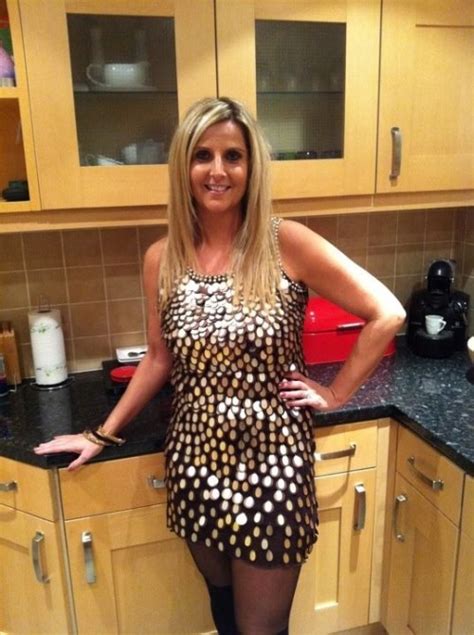 hotnakedmilfmom.tumblr.com .